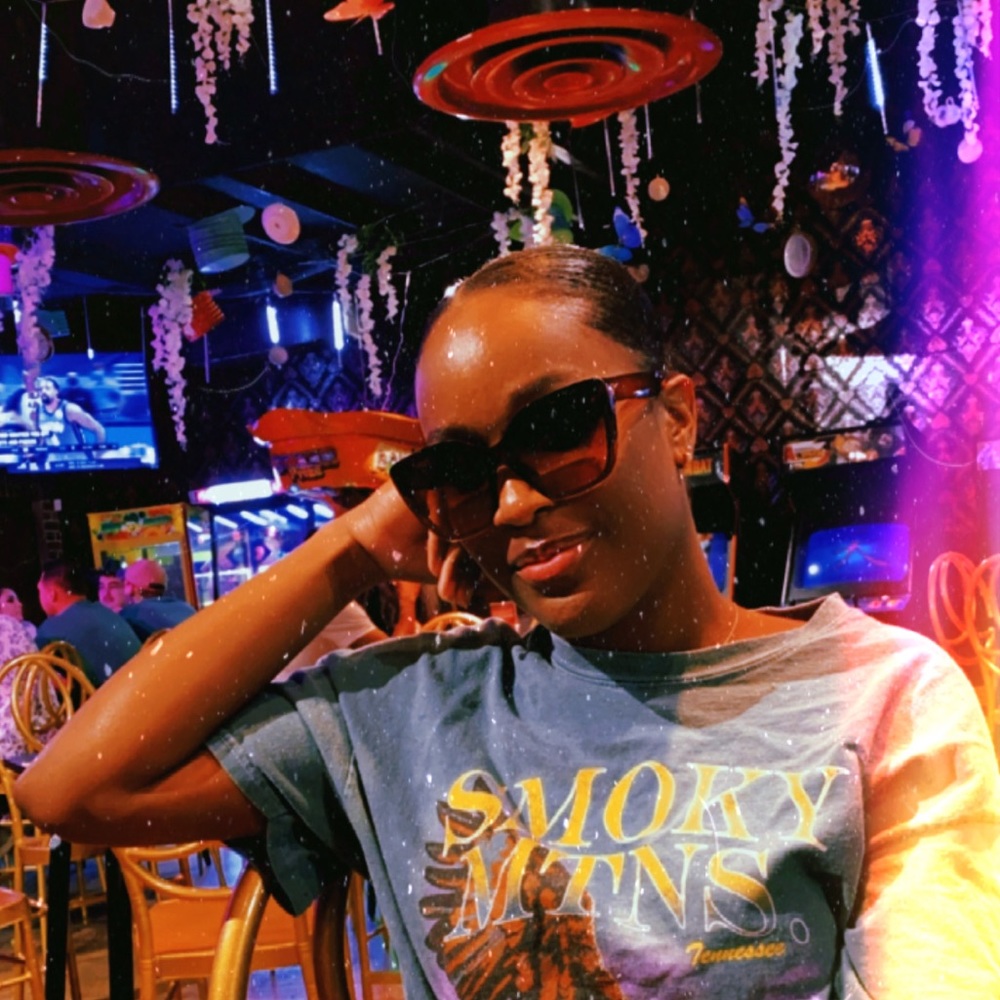 Meet your Posher, Ericka